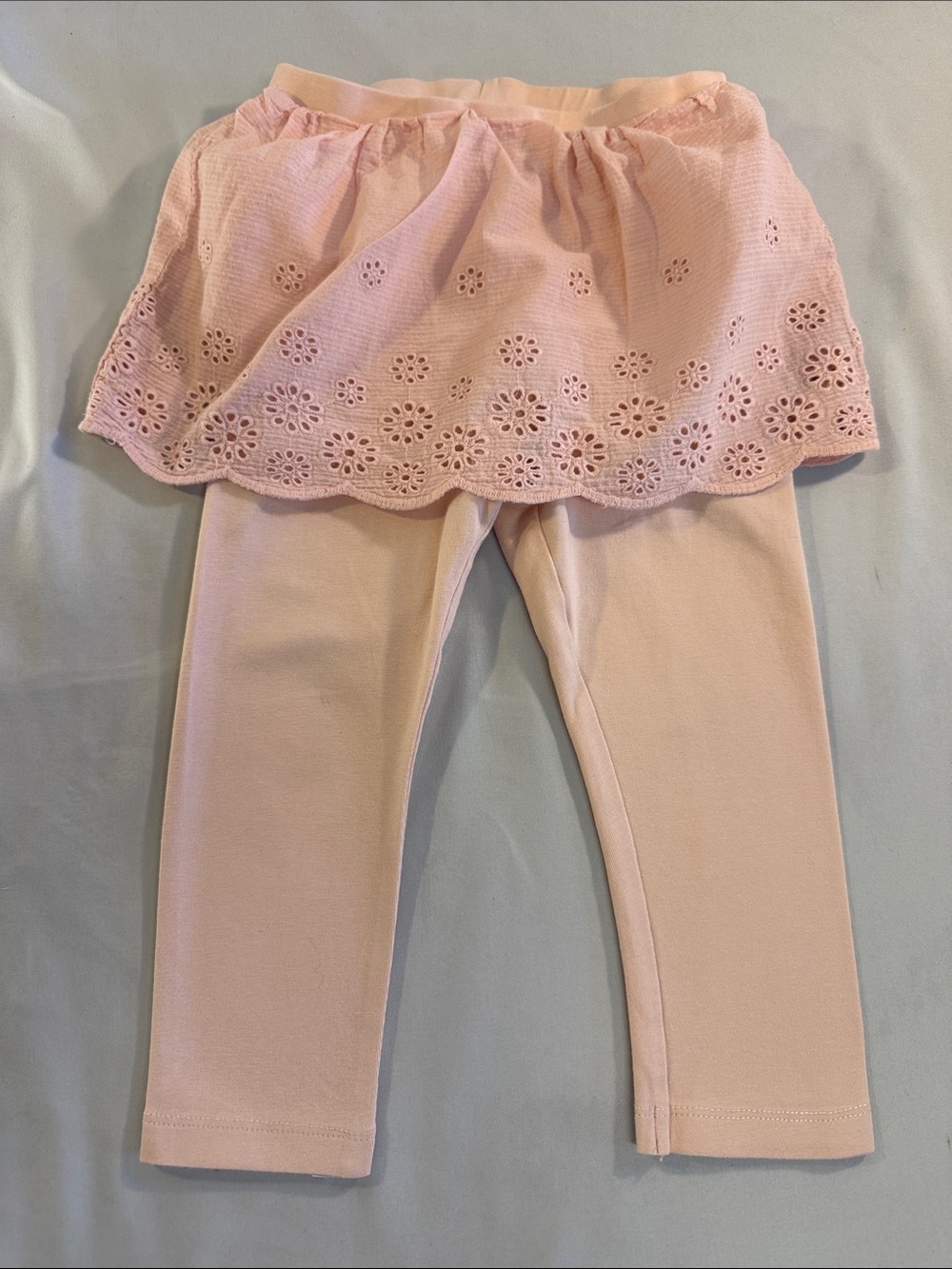 H&M Pink Eyelet Skort Leggings